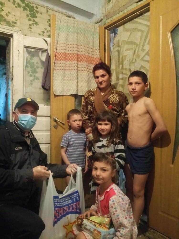 Помощь бедным семьям в тяжёлые времена Covid-19